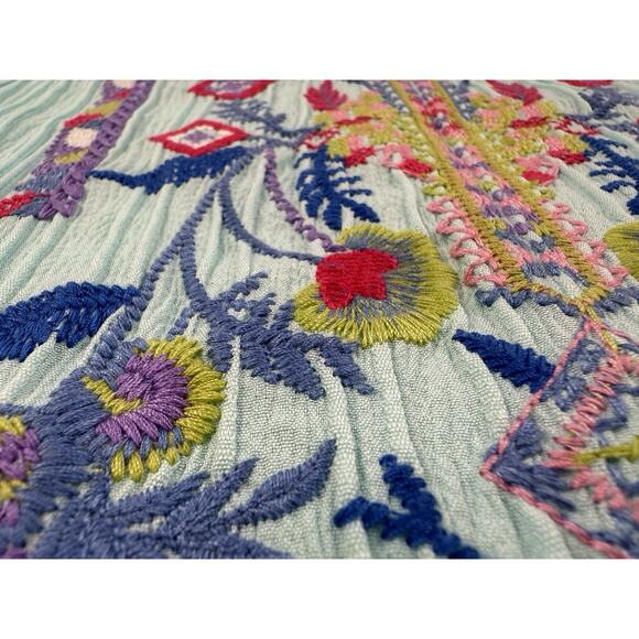 Calessa Tunic Woman XL Multicolor Embroidered Mix Floral Boho Artsy Flare Sleeve - Picture 5 of 9